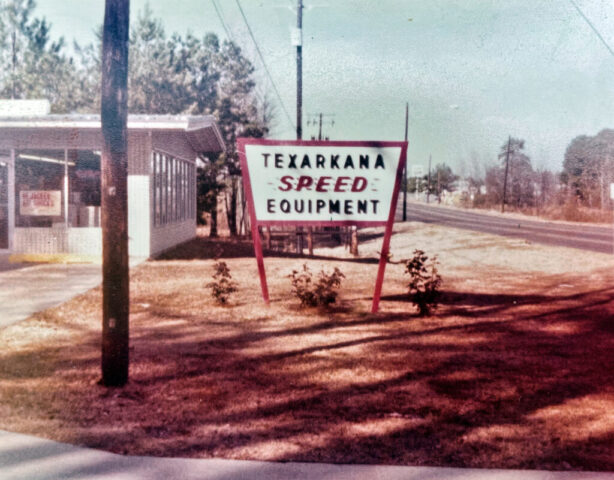 Texarkana Speed Equipment Sign